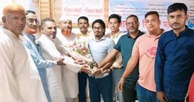 বগুড়ায় সড়ক দুর্ঘটনা এড়াতে আইন মেনে চলার তাগিদ বগুড়ায় সড়ক দুর্ঘটনা এড়াতে আইন মেনে চলার তাগিদ