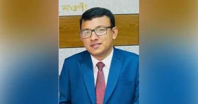 পত্নীতলা ইউএনও কে বদলিজনিত বিদায় সংবর্ধনা প্রদান