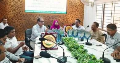 পত্নীতলায় জাতীয় শিক্ষা সপ্তাহ উপলক্ষে পুরস্কার বিতরণ